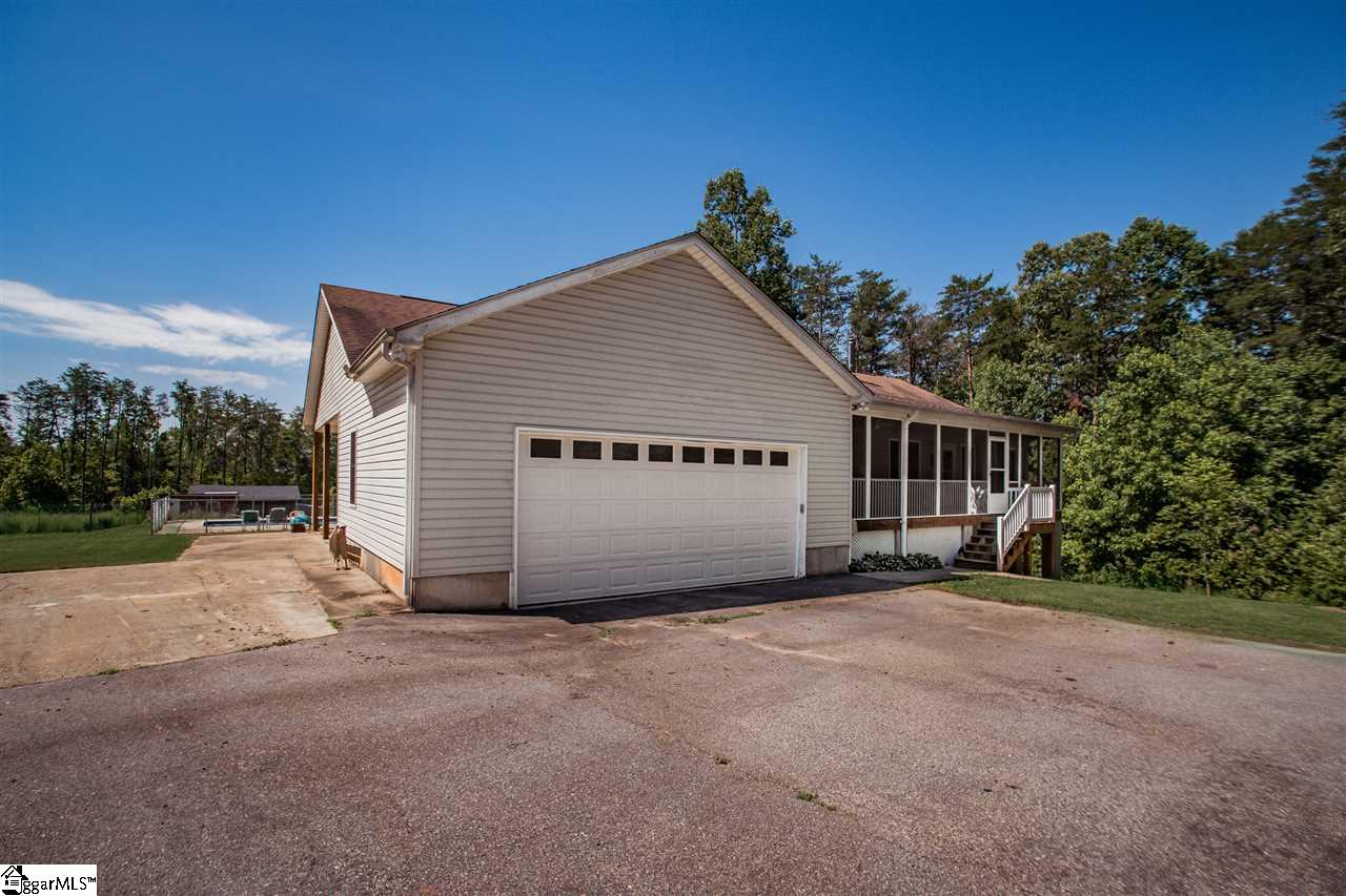 496 North Barton Road Taylors, SC 29687 - Photo 36 of 36 Gallery Image 36