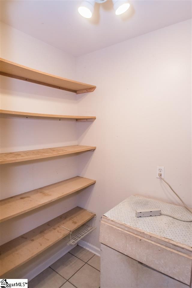 496 North Barton Road Taylors, SC 29687 - Photo 9 of 36 Gallery Image 9