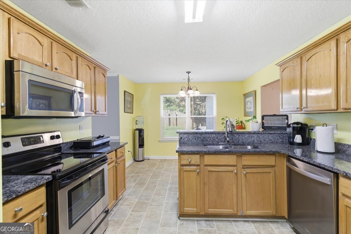 1928 Simmons Lane Hampton, GA 30228 - Photo 12 of 43