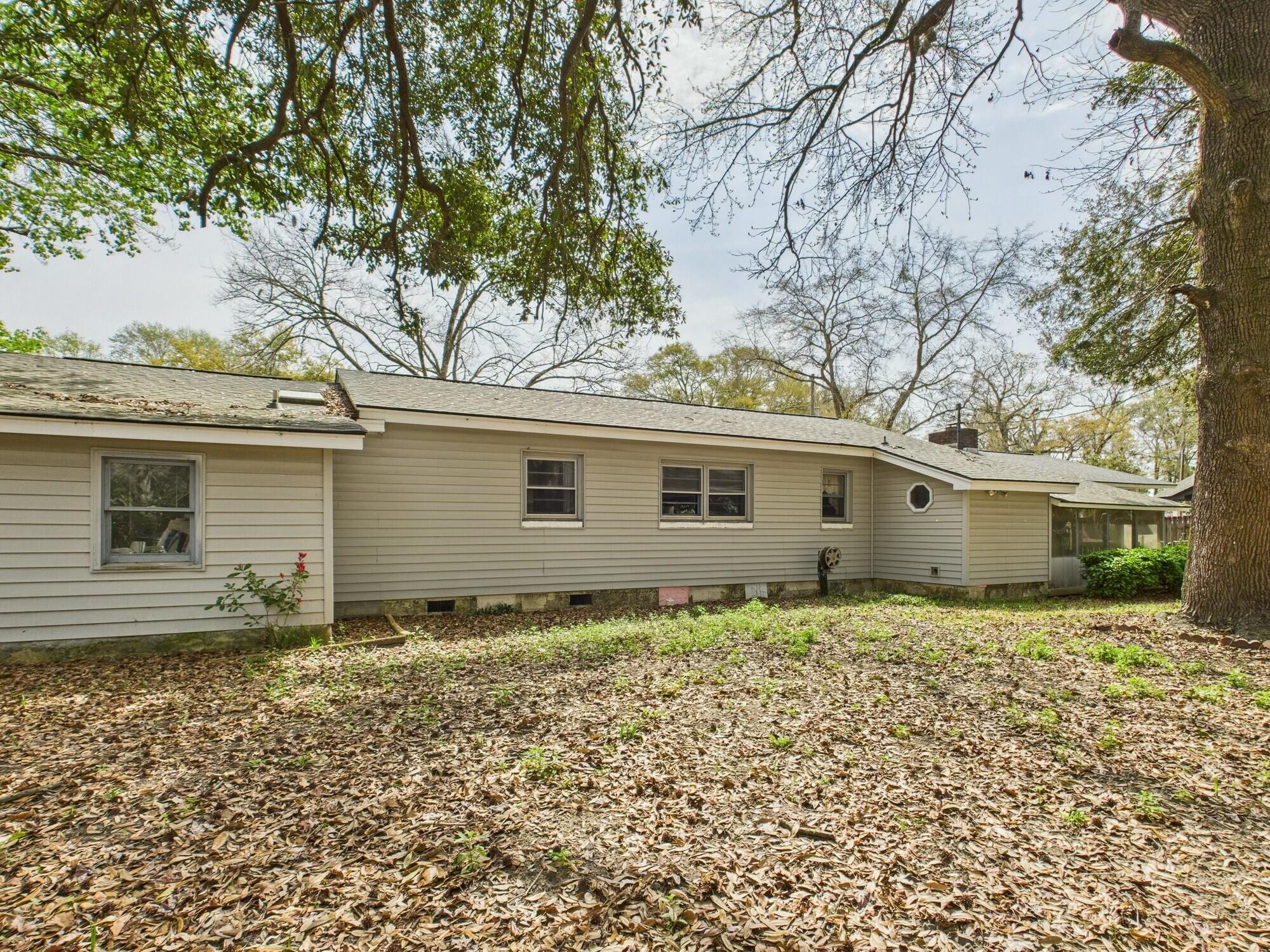 1876 Chilhowee Drive Johns Island, SC 29455 - Photo 24 of 26 x