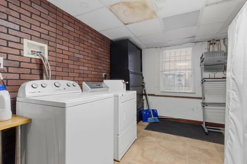 $2,395,000 | 407 A Broadway, Cambridge, MA 02138