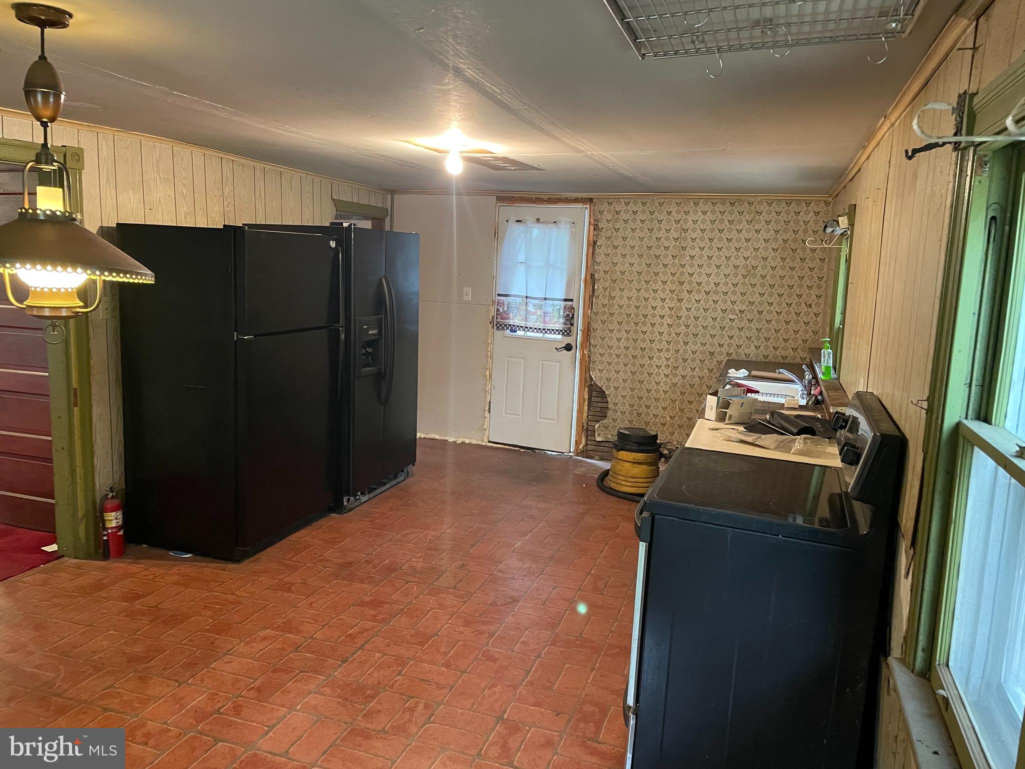 4 East Factory Road Berlin, NJ 08009 - Photo 3 of 13