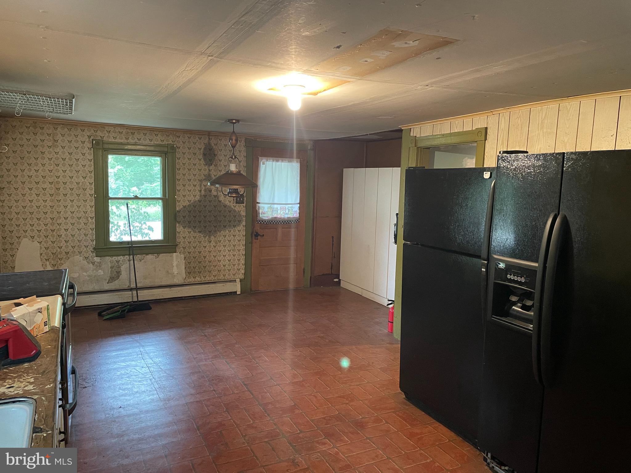 4 East Factory Road Berlin, NJ 08009 - Photo 4 of 13