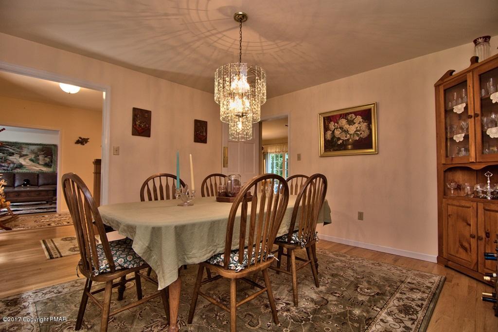 223 Thomas Road Blakeslee, PA 18610 - Photo 11 of 49 Dining Room View 3