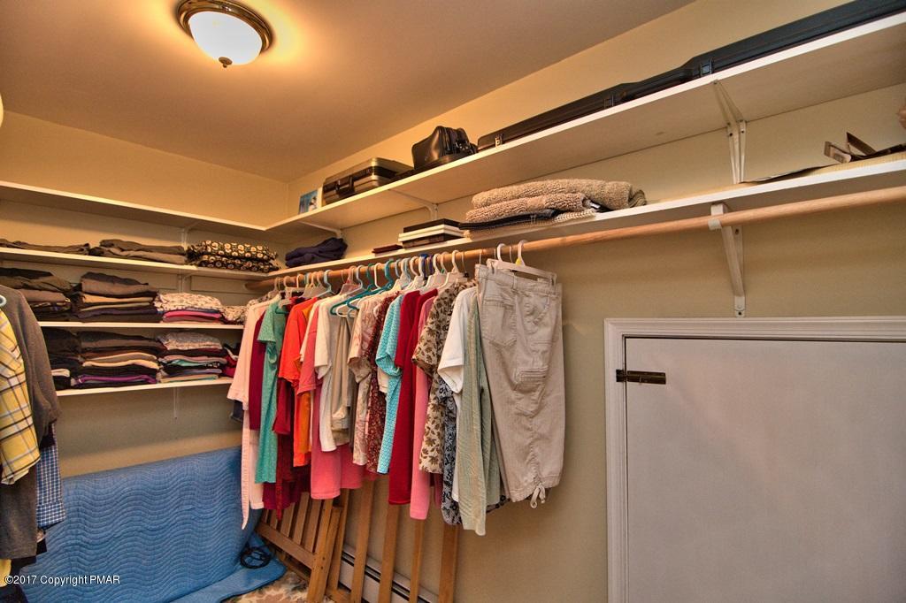223 Thomas Road Blakeslee, PA 18610 - Photo 25 of 49 Master Closet