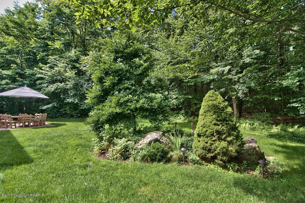 223 Thomas Road Blakeslee, PA 18610 - Photo 48 of 49 Exterior View 09