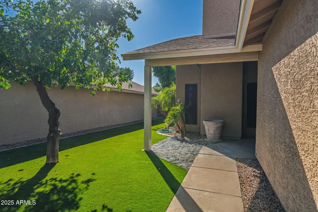 $380,000 | 5005 East Shomi Street, Phoenix, AZ 85044
