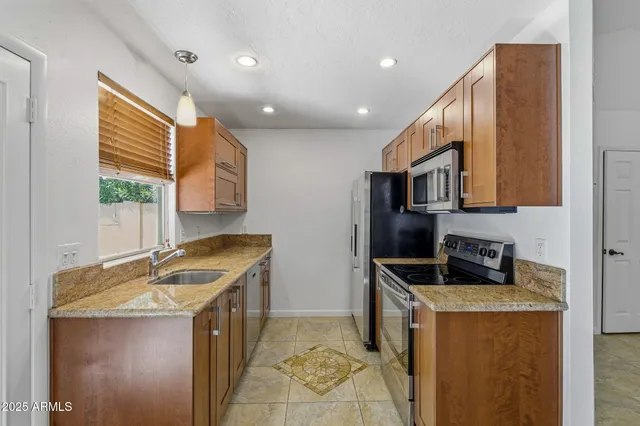 $380,000 | 5005 East Shomi Street, Phoenix, AZ 85044