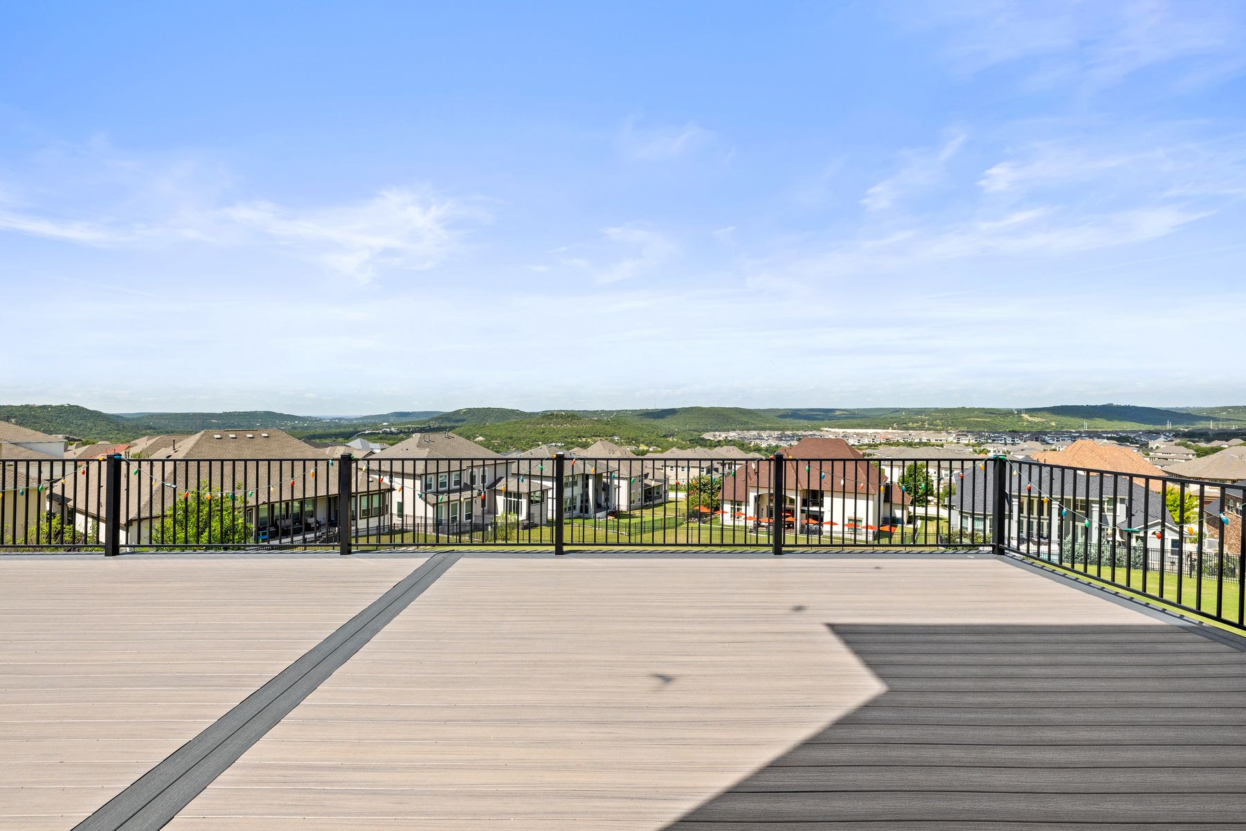 2301 Fossetta View Leander, TX 78641 - Photo 34 of 40