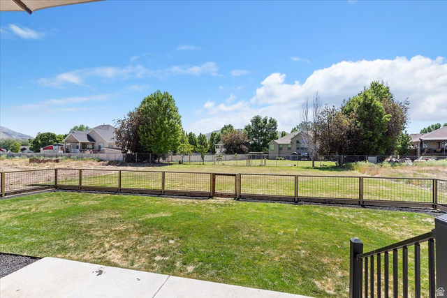 407 West 275th Street North Morgan, UT 84050 - Photo 31 of 40