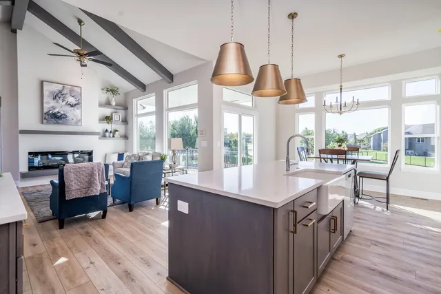 $384,645 | 4909 Emerald Court, Maize, KS 67101