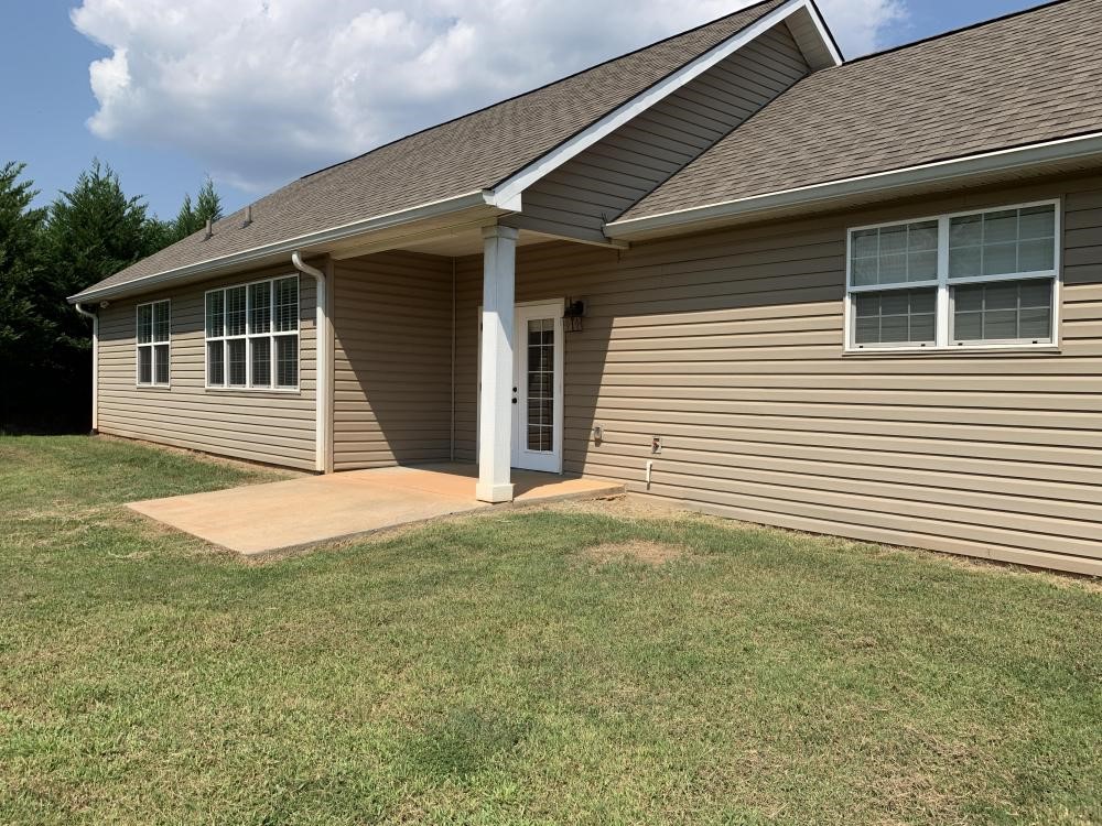 221 Brook Way Liberty, SC 29657 - Photo 11 of 50