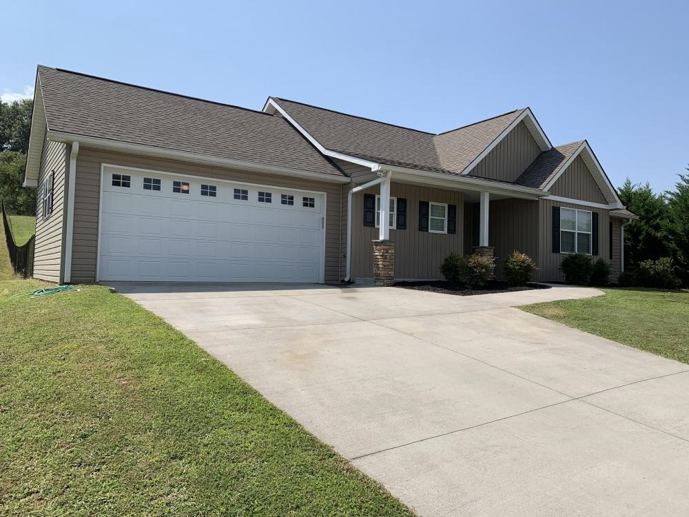 221 Brook Way Liberty, SC 29657 - Photo 2 of 50