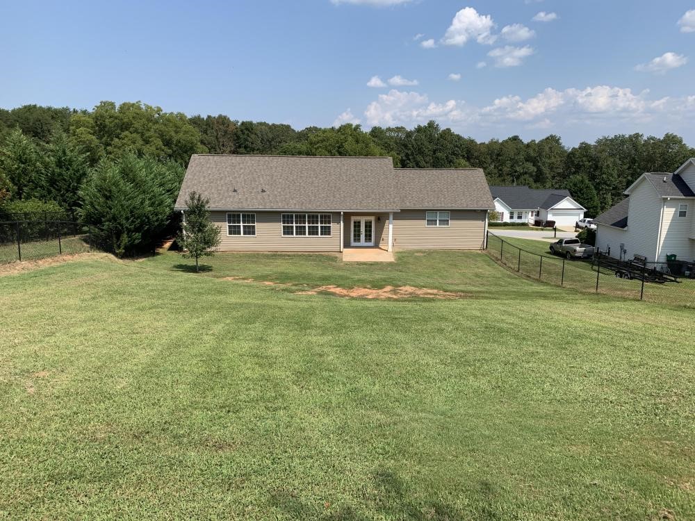 221 Brook Way Liberty, SC 29657 - Photo 9 of 50