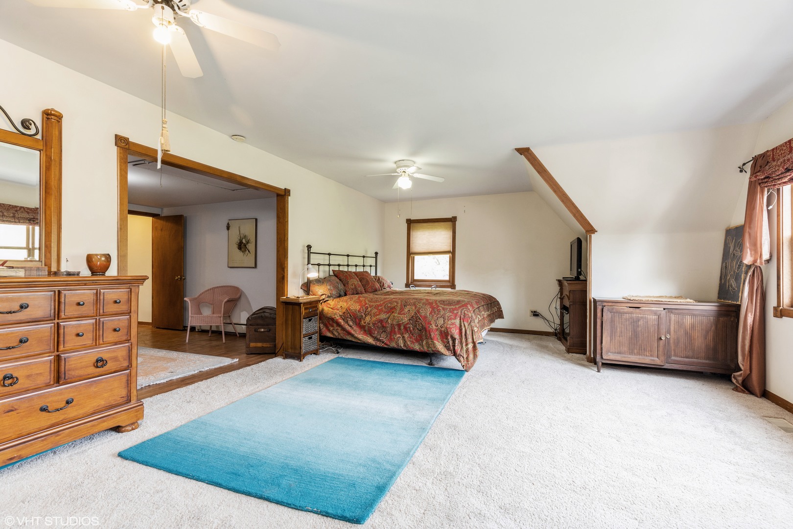 35W461 Country School Road Dundee, IL 60102 - Photo 23 of 32 a bedroom with a bed and a cabinets