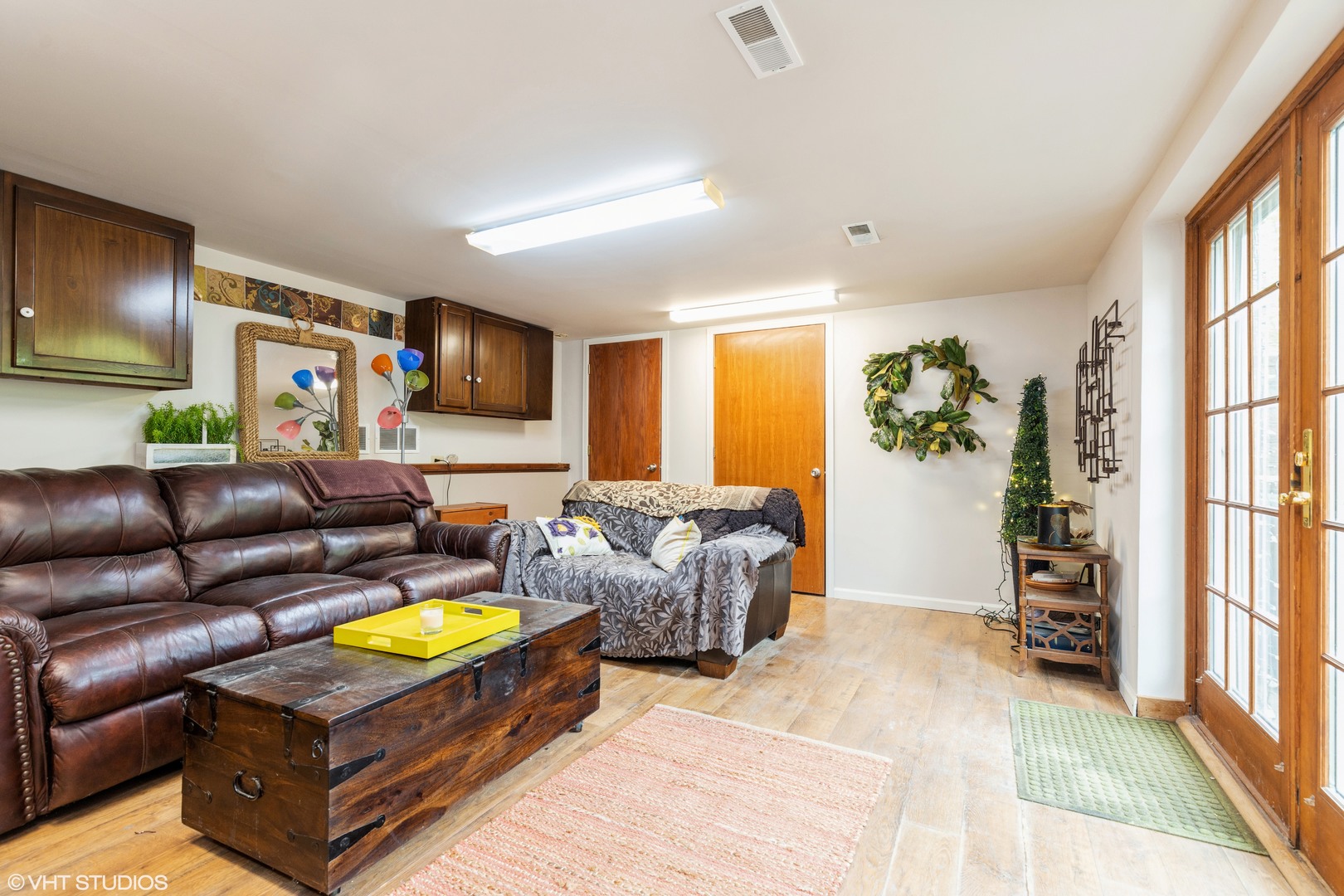 35W461 Country School Road Dundee, IL 60102 - Photo 27 of 32 a living room with furniture and a flat screen tv