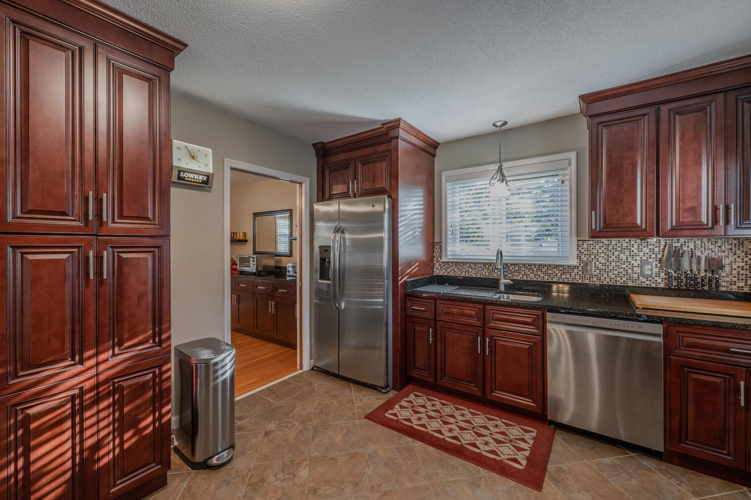 5807 Crestview Drive Hixson, TN 37343 - Photo 15 of 52 19