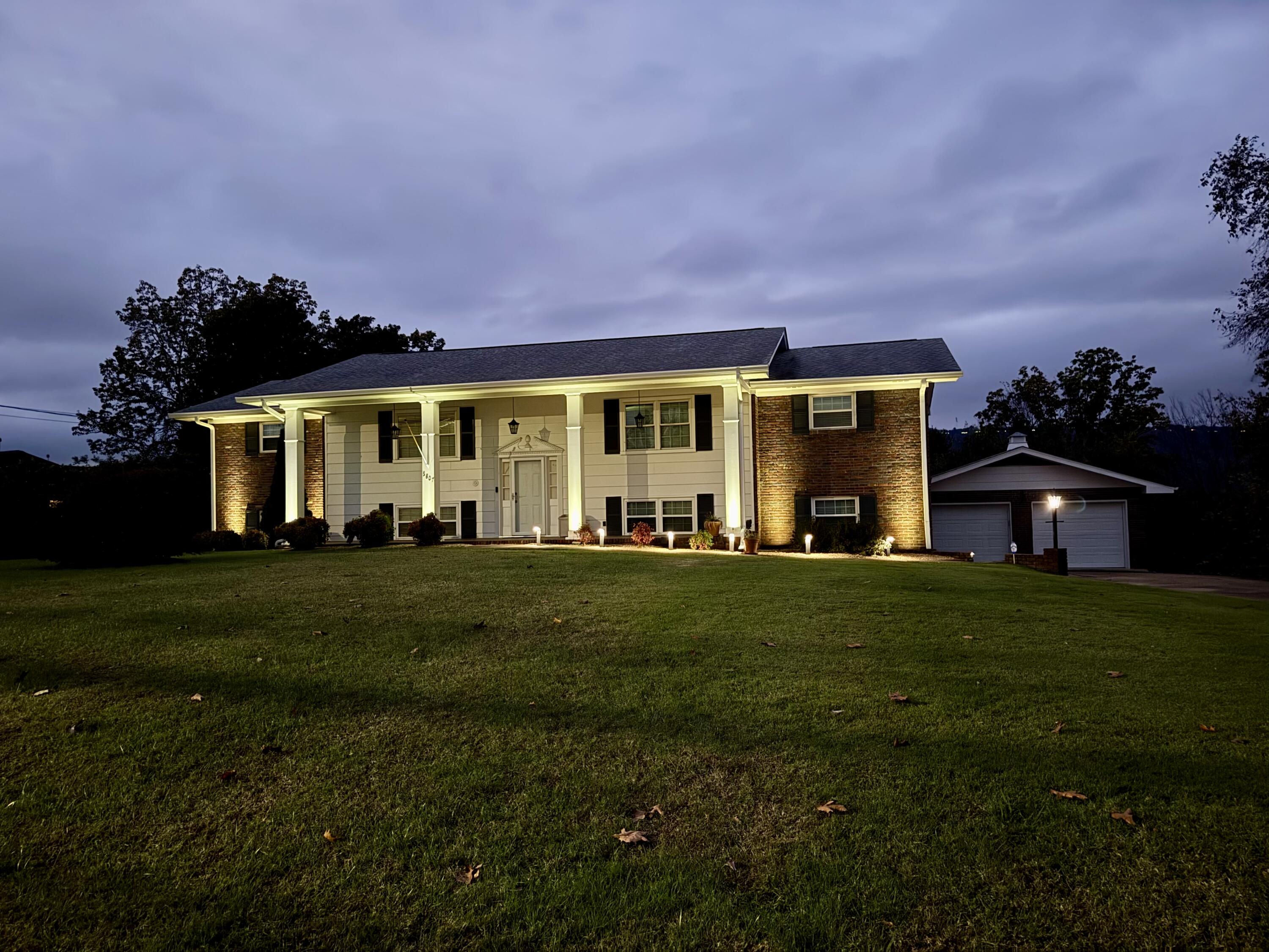 5807 Crestview Drive Hixson, TN 37343 - Photo 6 of 52 IMG_1867