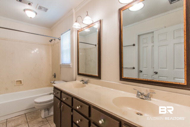 3151 Wellborne Drive West Mobile, AL 36695 - Photo 18 of 22 Master Bathroom
