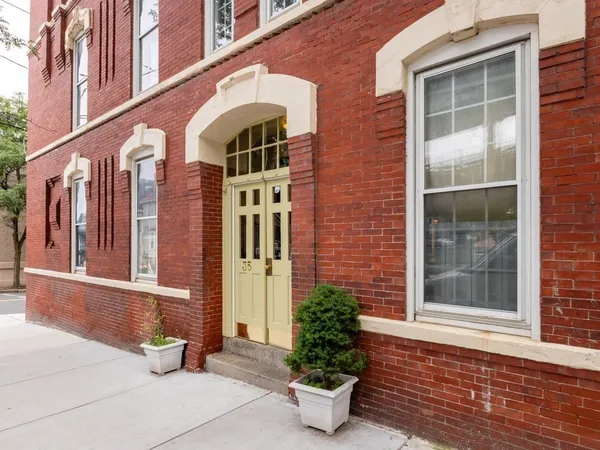 $449,900 | 35 Chestnut Street, Unit 2, Chelsea, MA 02150