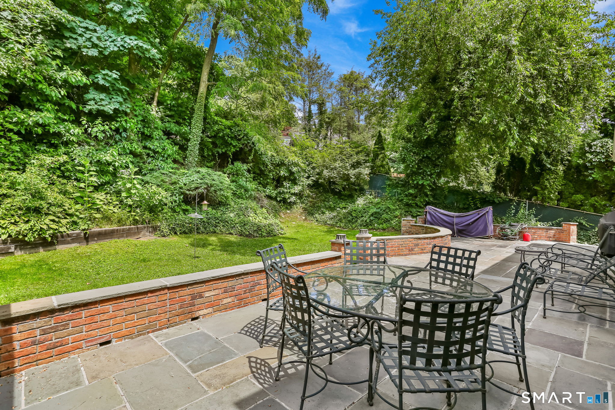 58 Arch Street Greenwich, CT 06830 - Photo 3 of 22