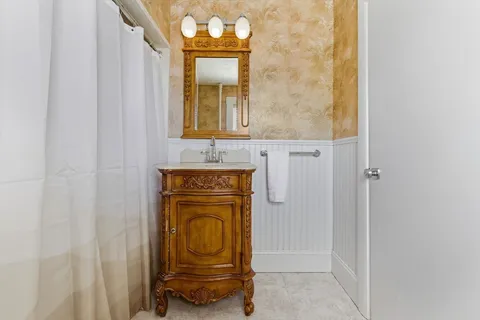 $589,000 | 6 Highland Street, Wakefield, MA 01880