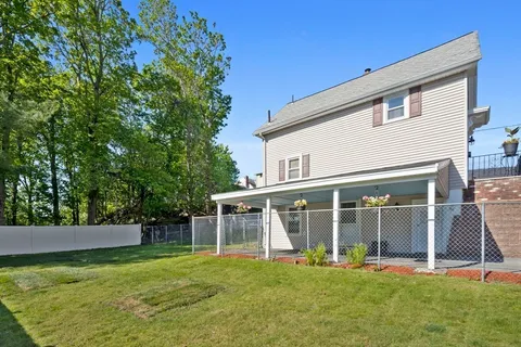 $589,000 | 6 Highland Street, Wakefield, MA 01880