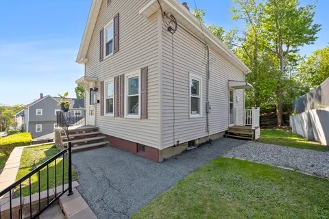 $589,000 | 6 Highland Street, Wakefield, MA 01880