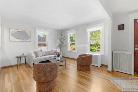 $589,000 | 6 Highland Street, Wakefield, MA 01880