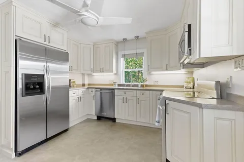 $589,000 | 6 Highland Street, Wakefield, MA 01880