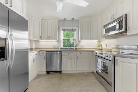 $589,000 | 6 Highland Street, Wakefield, MA 01880