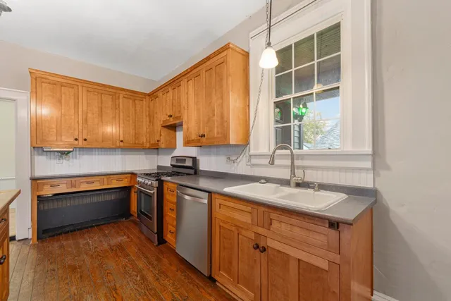 $360,000 | 503 North 7th Street, Henderson, MN 56044