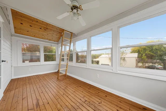 $360,000 | 503 North 7th Street, Henderson, MN 56044