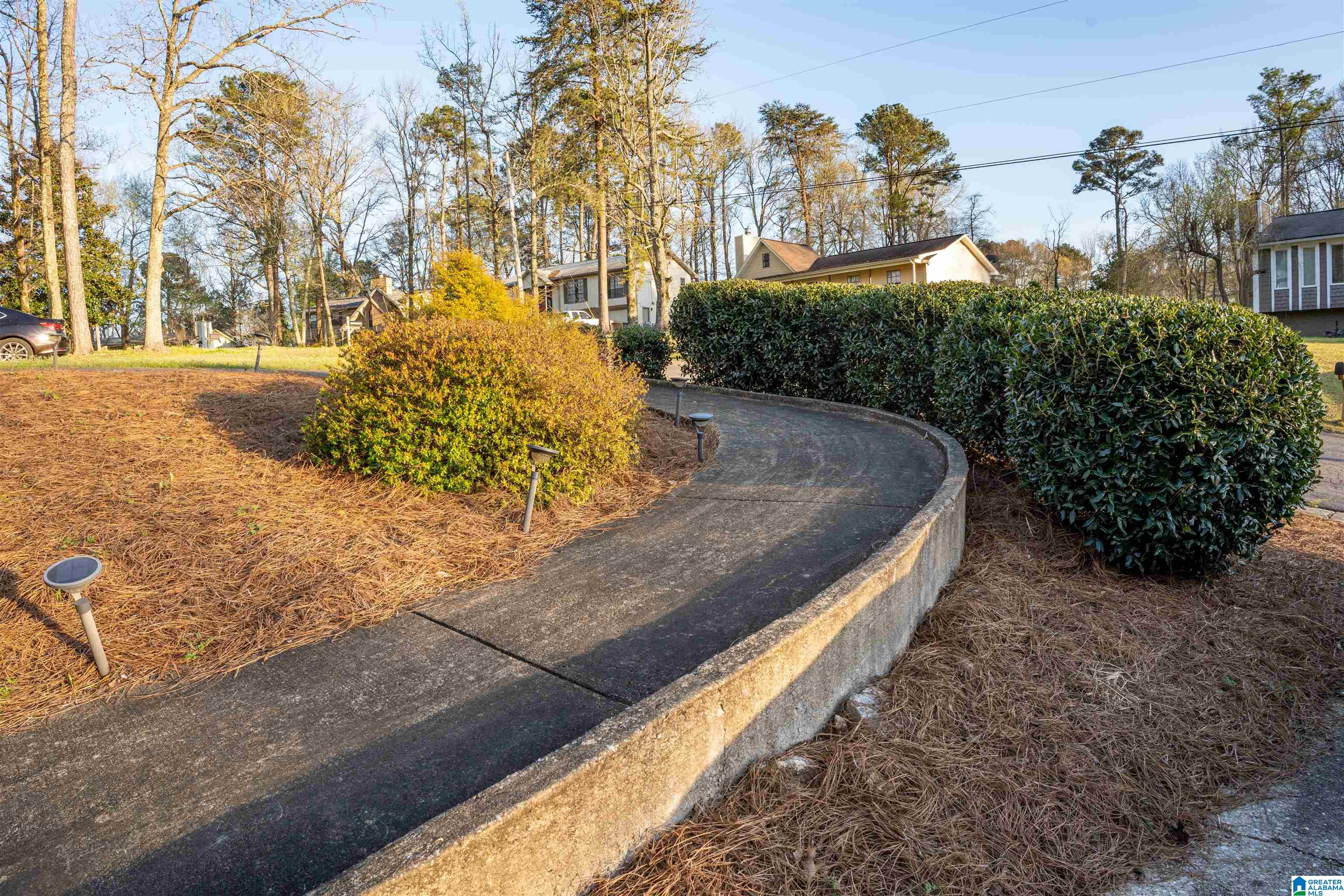 2714 Ray Way Birmingham, AL 35235 - Photo 5 of 50