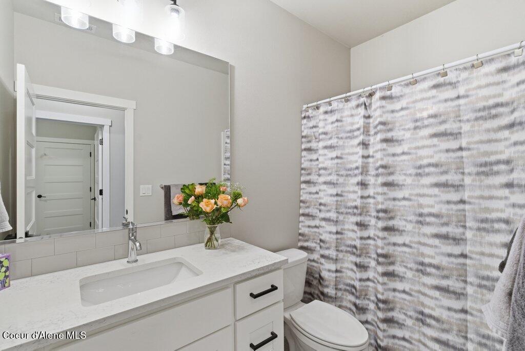8703 West Hood Street Rathdrum, ID 83858 - Photo 19 of 30 019-8703WestHoodStreet-Rathdrum-ID-83858