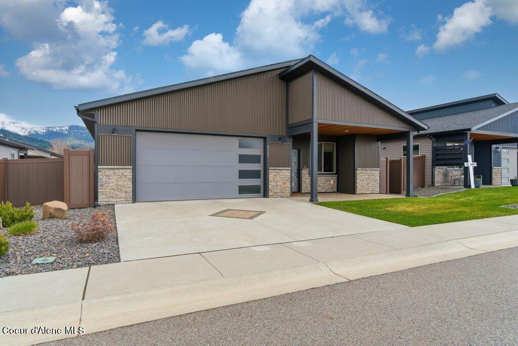 8703 West Hood Street Rathdrum, ID 83858 - Photo 2 of 30 002-8703WestHoodStreet-Rathdrum-ID-83858