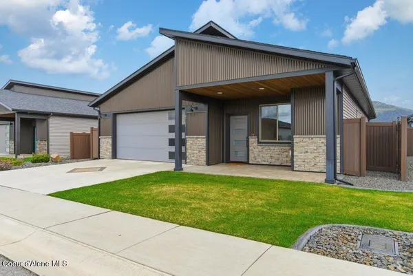 $579,000 | 8703 West Hood Street, Rathdrum, ID 83858