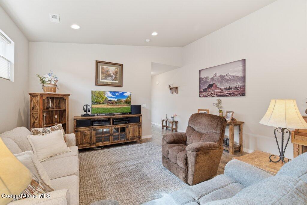 8703 West Hood Street Rathdrum, ID 83858 - Photo 7 of 30 007-8703WestHoodStreet-Rathdrum-ID-83858