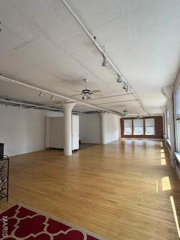 $2,200 | 1709 Washington Avenue, Unit 800, St. Louis, MO 63103