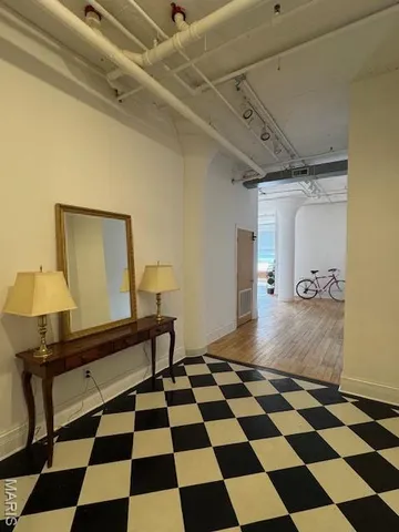 $2,200 | 1709 Washington Avenue, Unit 800, St. Louis, MO 63103