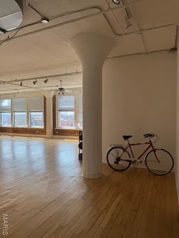 $2,200 | 1709 Washington Avenue, Unit 800, St. Louis, MO 63103