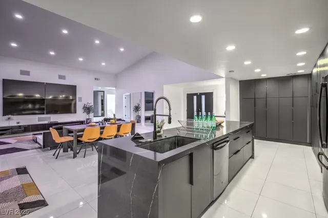 $7,000 | 5785 Edna Avenue, Las Vegas, NV 89146