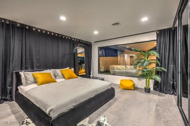 $7,000 | 5785 Edna Avenue, Las Vegas, NV 89146