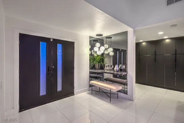 $7,000 | 5785 Edna Avenue, Las Vegas, NV 89146