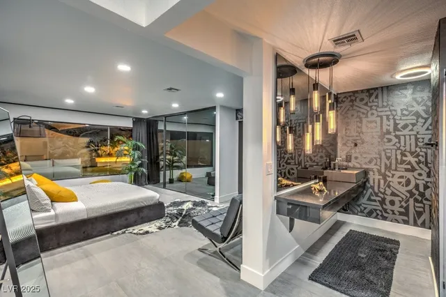 $7,000 | 5785 Edna Avenue, Las Vegas, NV 89146