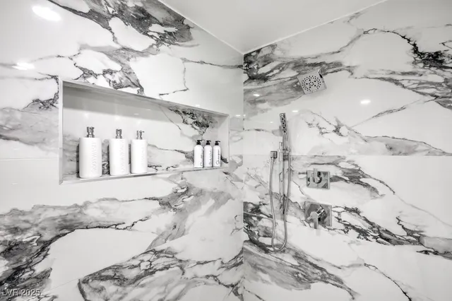 $7,000 | 5785 Edna Avenue, Las Vegas, NV 89146