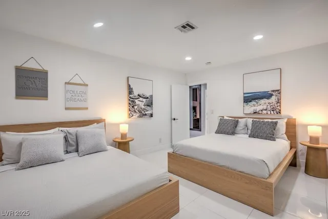 $7,000 | 5785 Edna Avenue, Las Vegas, NV 89146