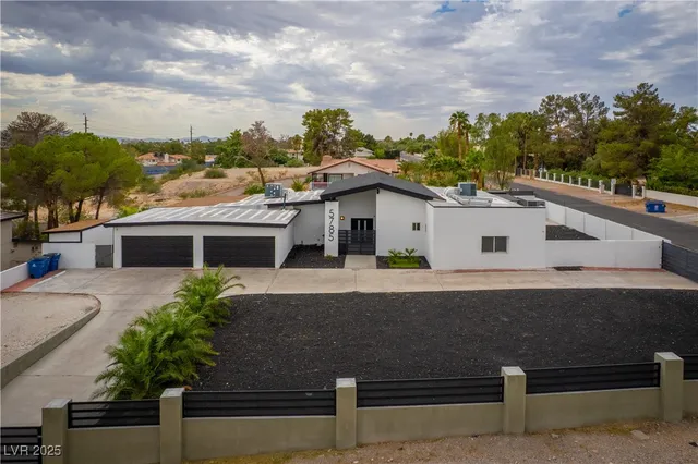 $7,000 | 5785 Edna Avenue, Las Vegas, NV 89146