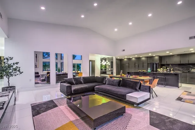 $7,000 | 5785 Edna Avenue, Las Vegas, NV 89146