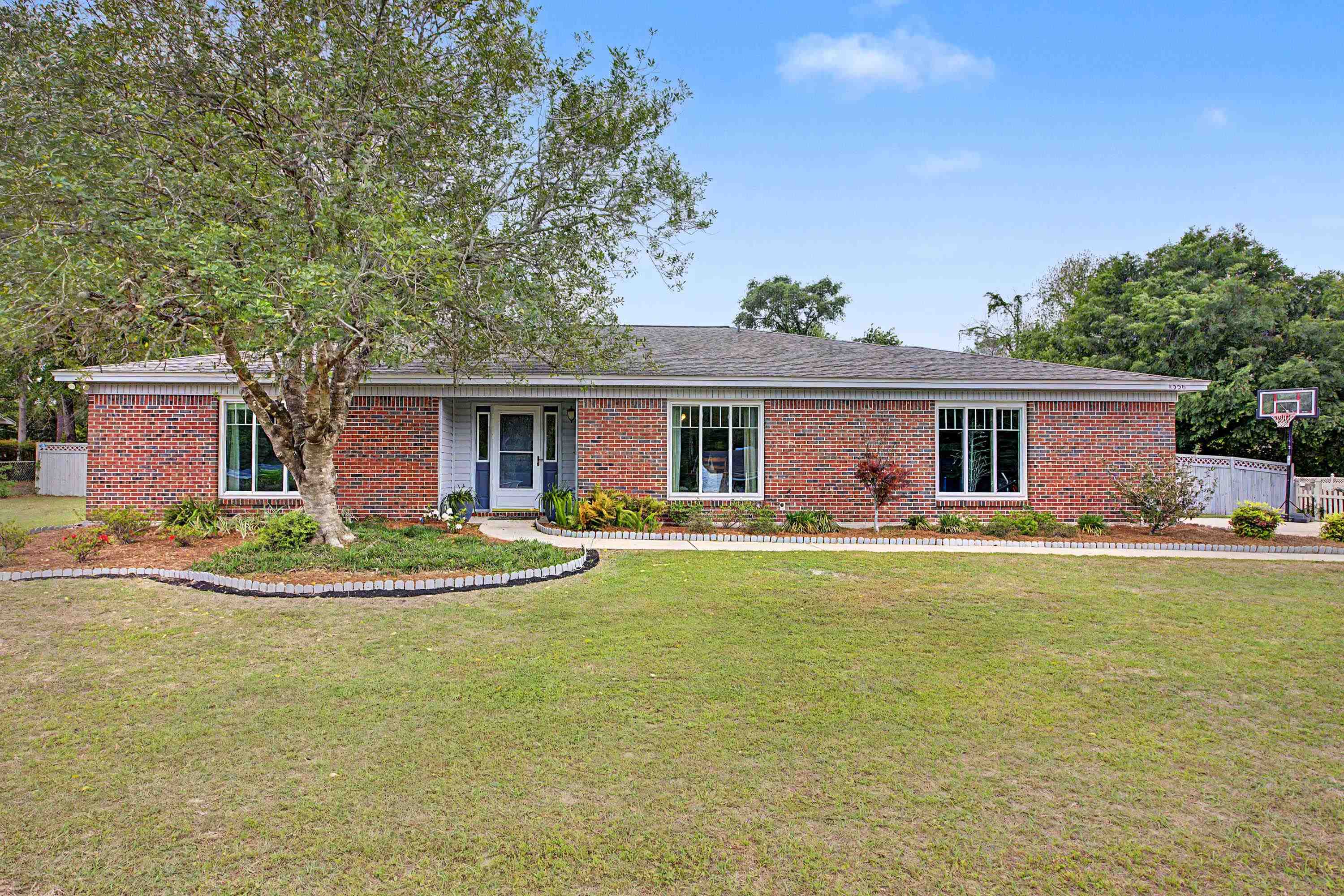 4356 Rockingham Road Tallahassee, FL 32303 - Photo 4 of 46 Gallery Image 4